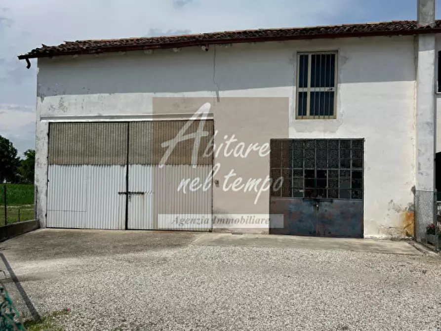 Immagine 11 di Rustico / casale in vendita  in Via Brenta a Campo San Martino