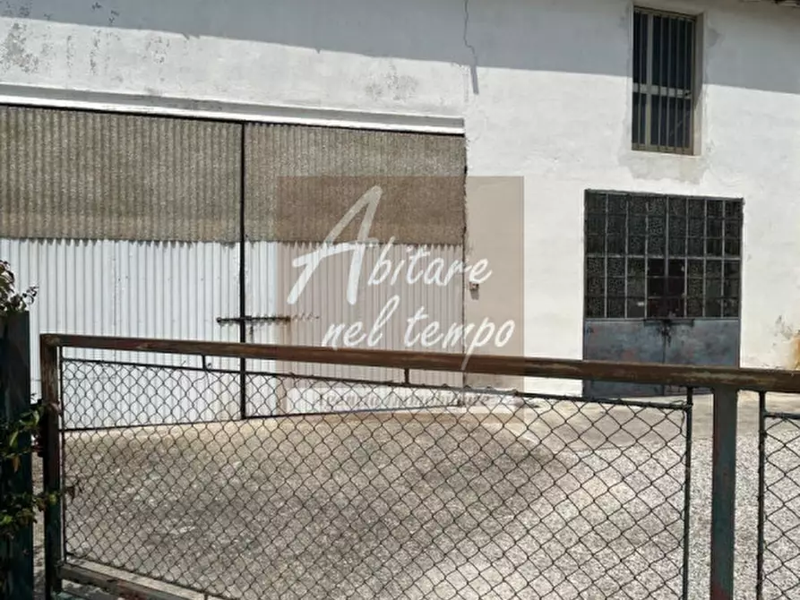 Immagine 15 di Rustico / casale in vendita  in Via Brenta a Campo San Martino