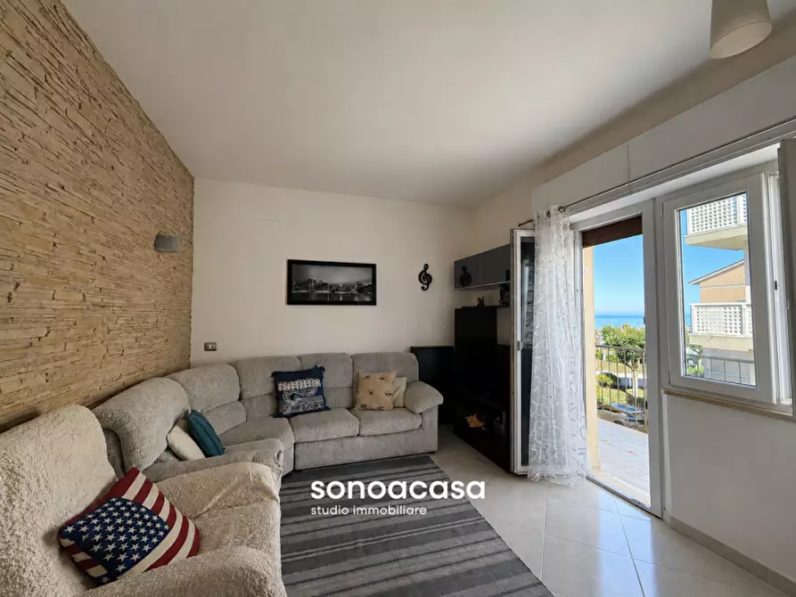Immagine 1 di Appartamento in vendita  in Via Buonincontri, 12 a Fano