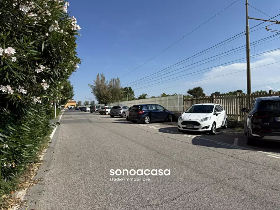 Immagine 22 di Appartamento in vendita  in Via Buonincontri, 12 a Fano