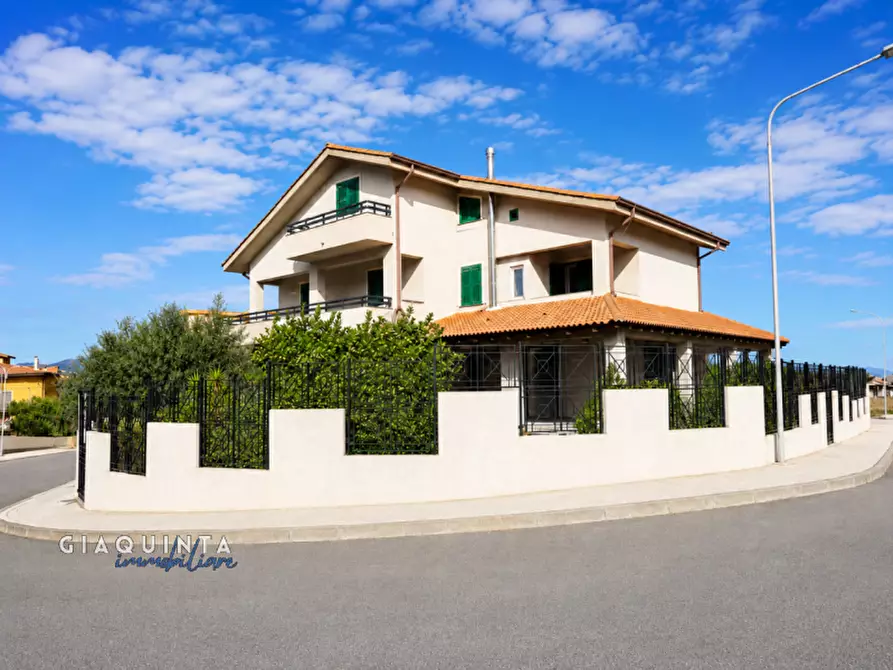Immagine 7 di Casa indipendente in vendita  in Via Pio La Torre n. 1 a Palagonia