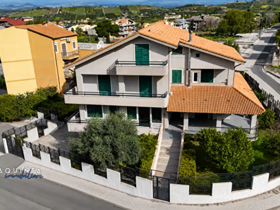 Immagine 21 di Casa indipendente in vendita  in Via Pio La Torre n. 1 a Palagonia