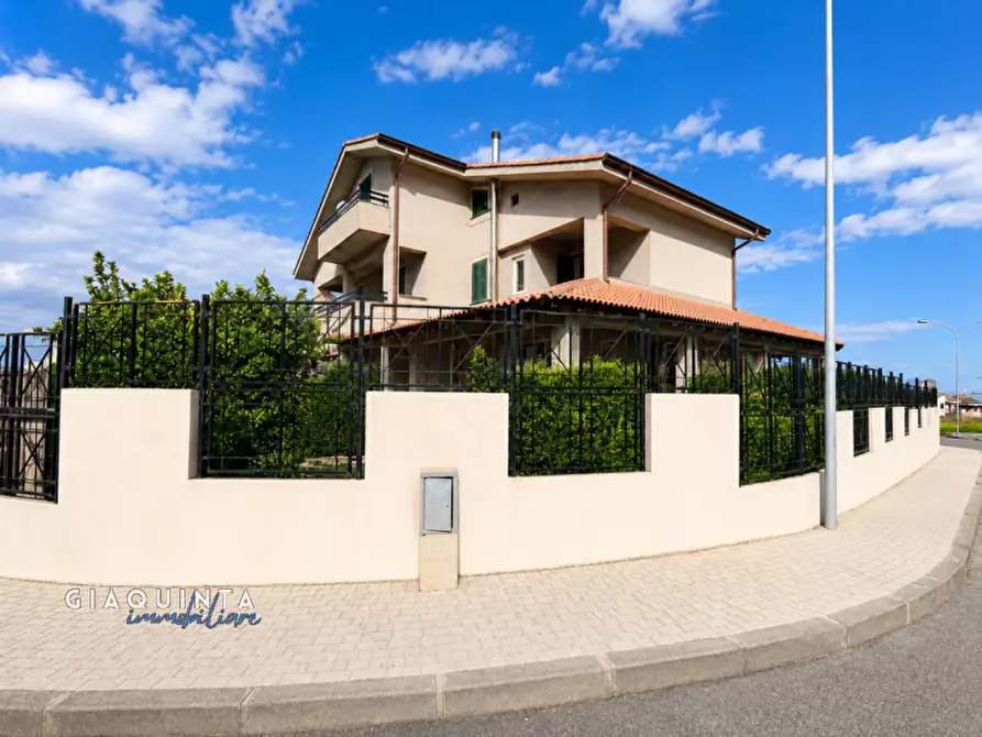 Immagine 23 di Casa indipendente in vendita  in Via Pio La Torre n. 1 a Palagonia