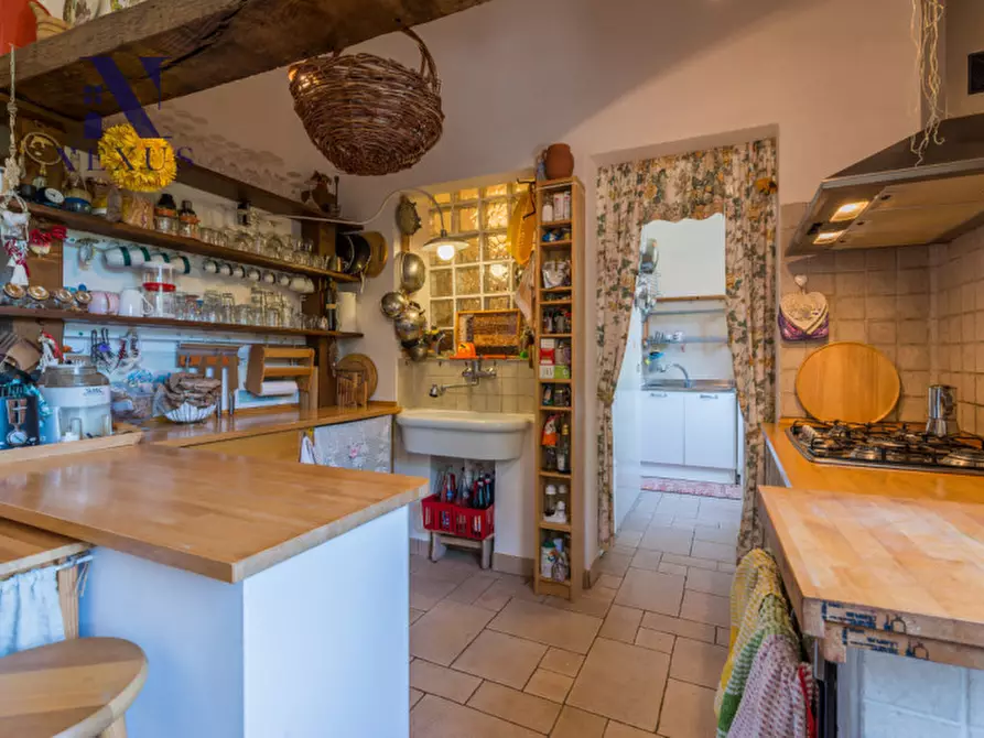 Immagine 11 di Villa in vendita  a Corinaldo