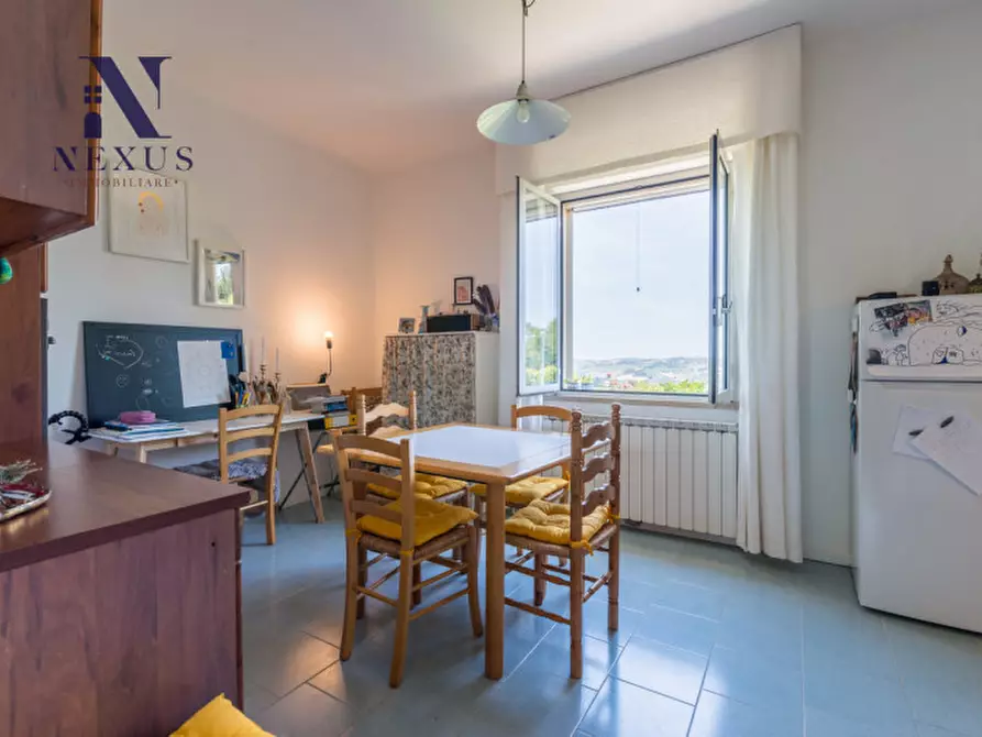Immagine 40 di Villa in vendita  a Corinaldo