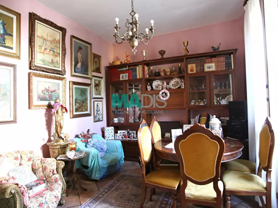 Immagine 1 di Casa indipendente in vendita  in via della ginestra a Calenzano