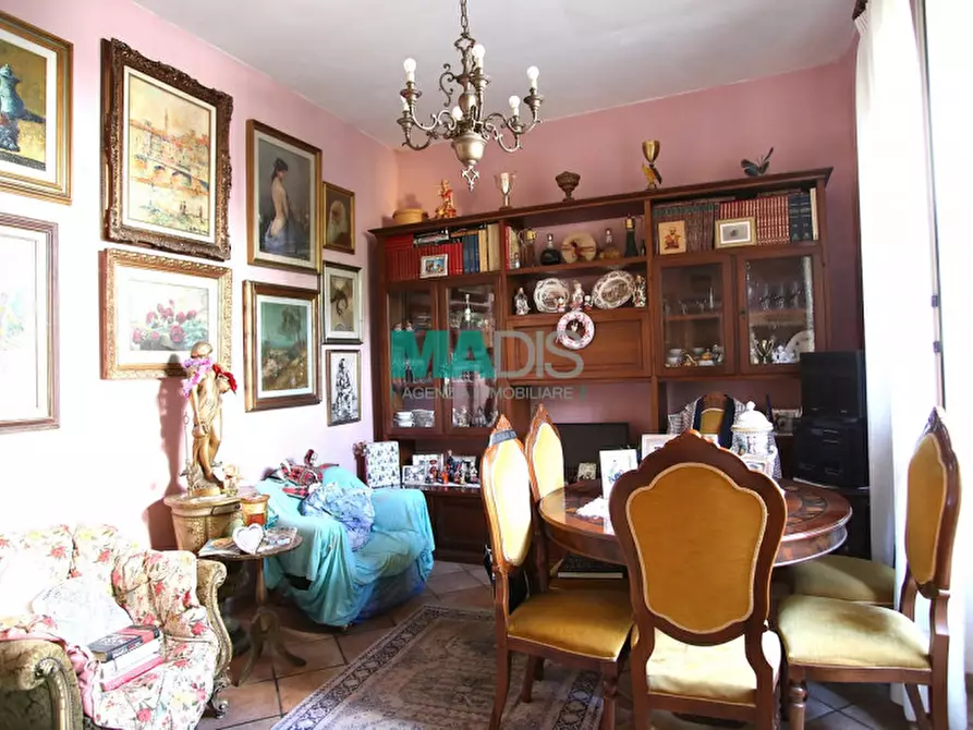 Immagine 2 di Casa indipendente in vendita  in via della ginestra a Calenzano