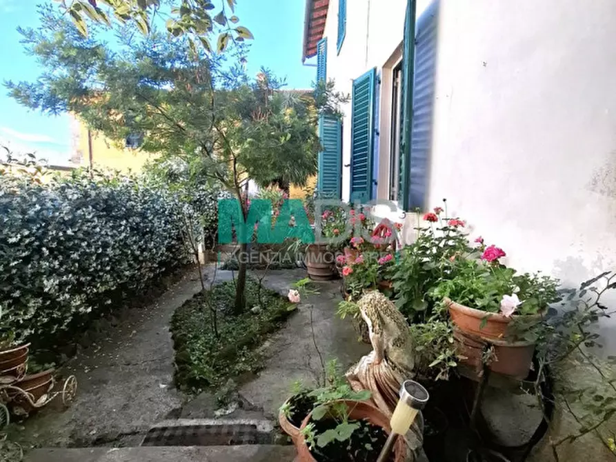 Immagine 15 di Casa indipendente in vendita  in via della ginestra a Calenzano