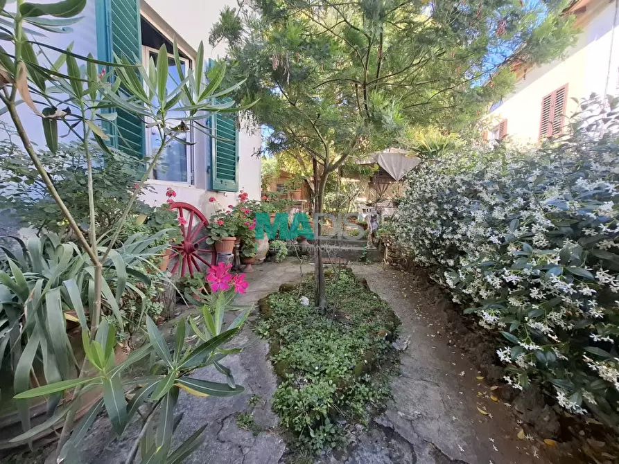 Immagine 20 di Casa indipendente in vendita  in via della ginestra a Calenzano