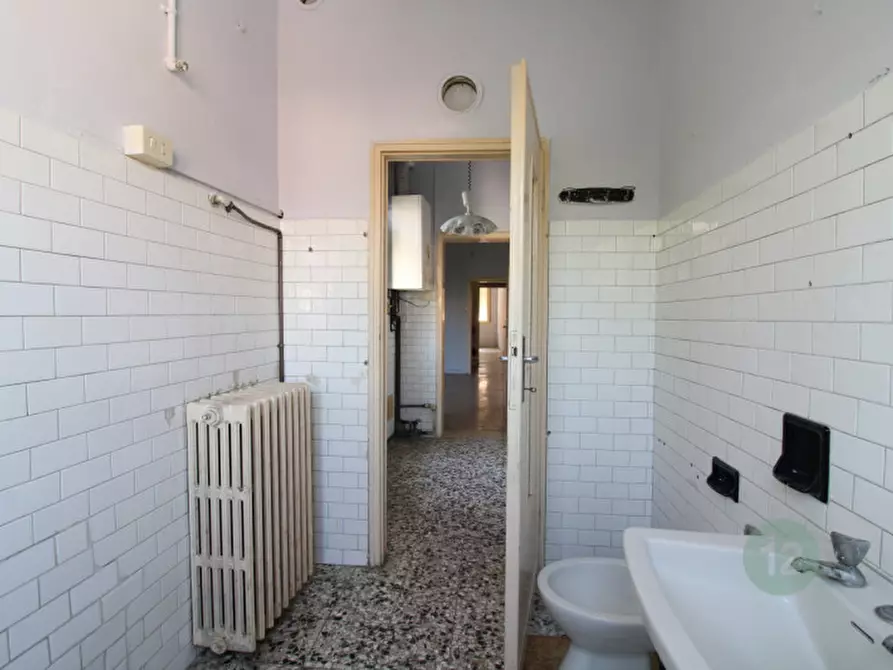 Immagine 7 di Appartamento in vendita  in Viale Circonvallazione Est a Mirandola