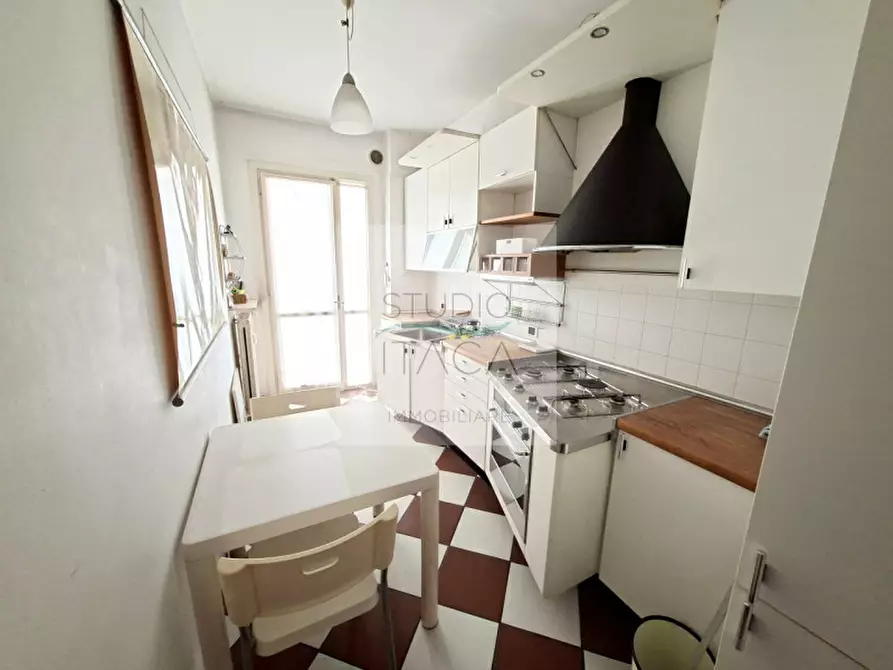 Immagine 6 di Appartamento in vendita  in Via Bergamo a Padova