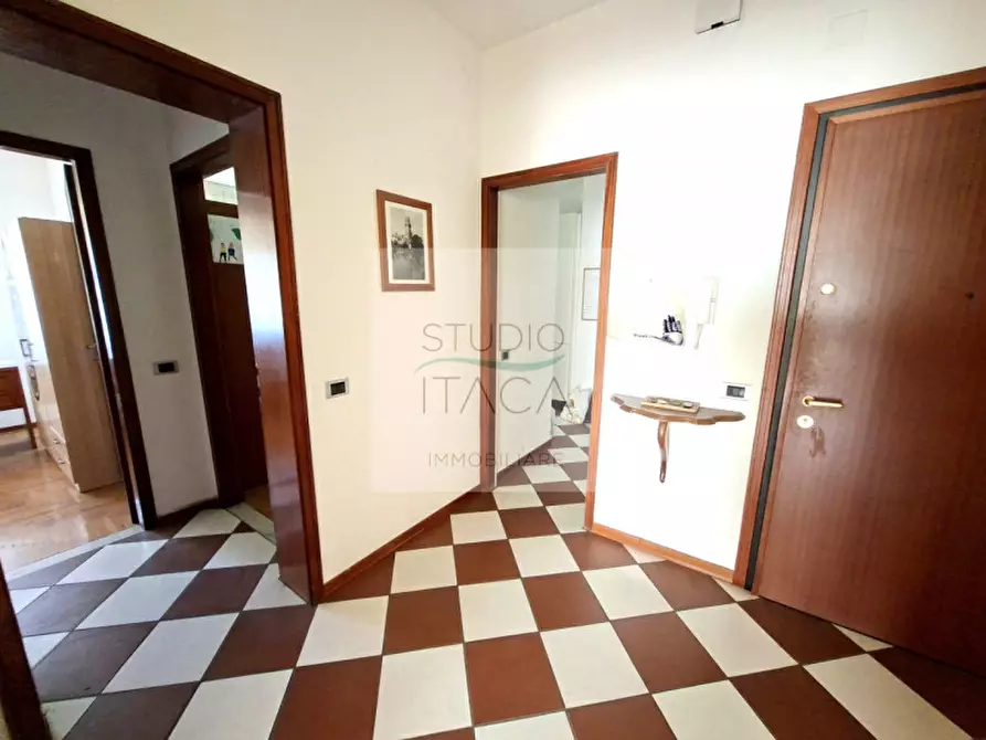 Immagine 7 di Appartamento in vendita  in Via Bergamo a Padova