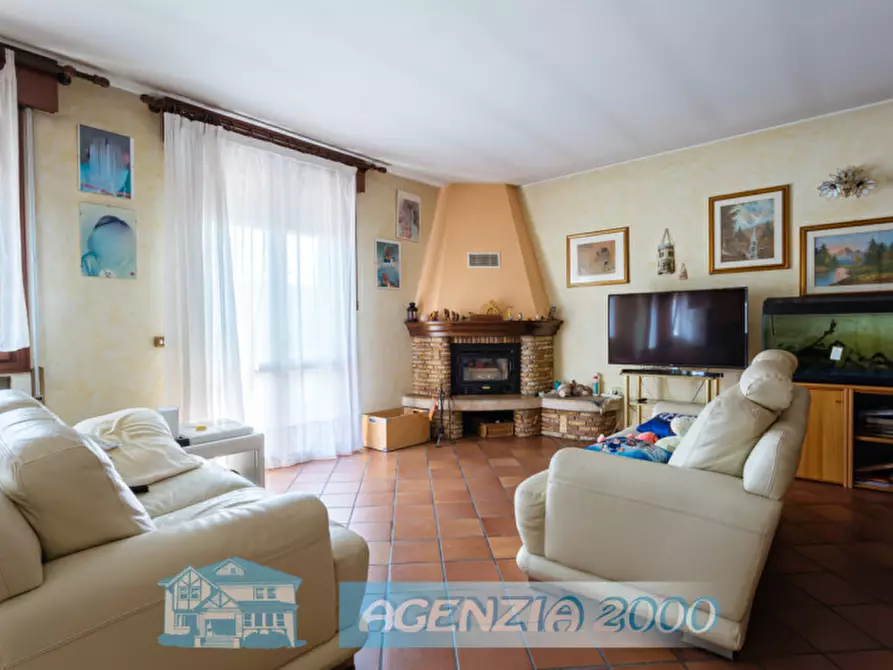Immagine 4 di Casa bifamiliare in vendita  in Via degli Artigiani 5 a Cartura