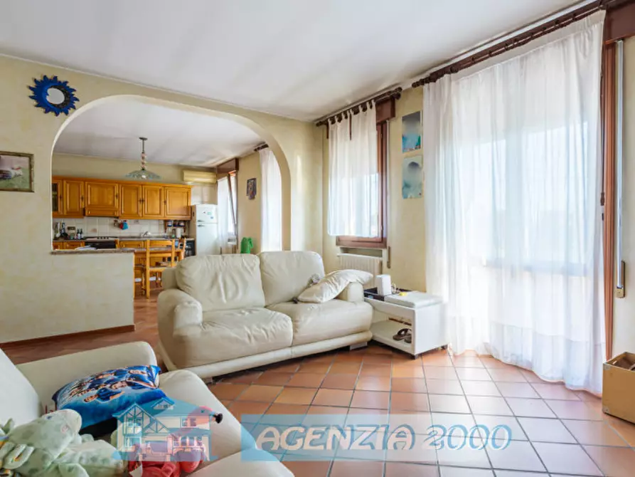 Immagine 11 di Casa bifamiliare in vendita  in Via degli Artigiani 5 a Cartura