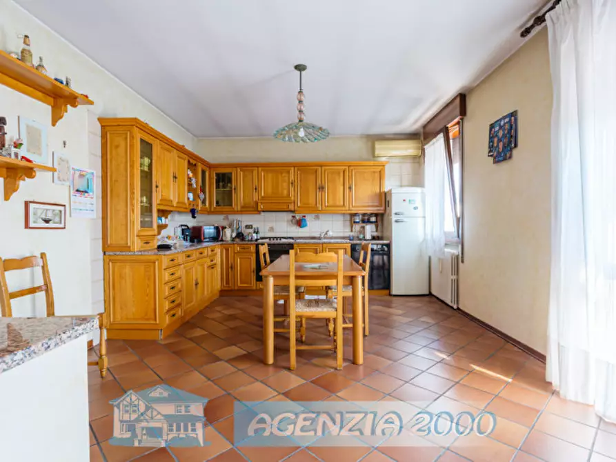 Immagine 12 di Casa bifamiliare in vendita  in Via degli Artigiani 5 a Cartura