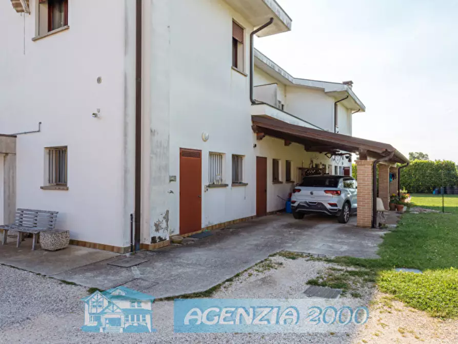 Immagine 51 di Casa bifamiliare in vendita  in Via degli Artigiani 5 a Cartura