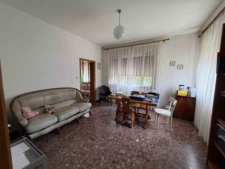 Immagine 18 di Casa indipendente in vendita  in Via F. Turati 47 a Vittorio Veneto