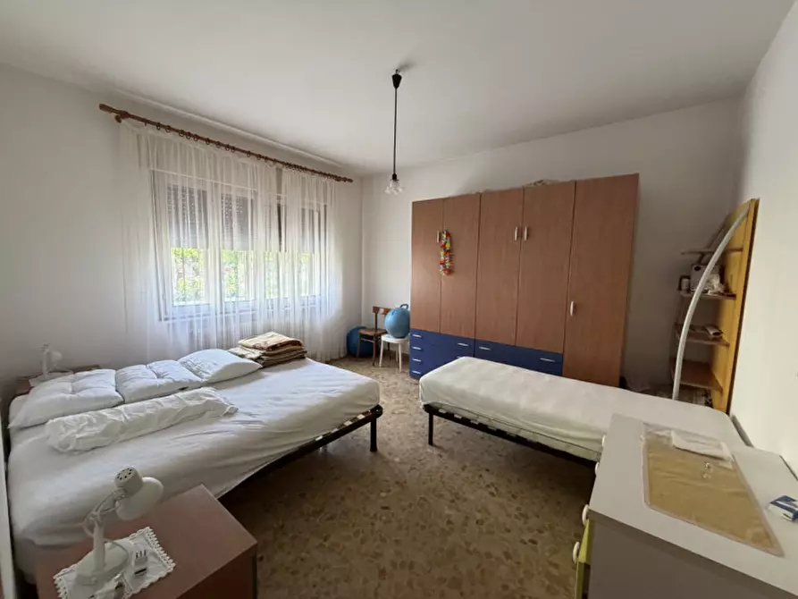 Immagine 22 di Casa indipendente in vendita  in Via F. Turati 47 a Vittorio Veneto