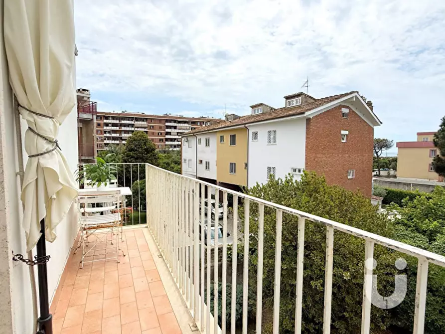 Immagine 13 di Appartamento in vendita  in Via degli Autoscafi a Roma
