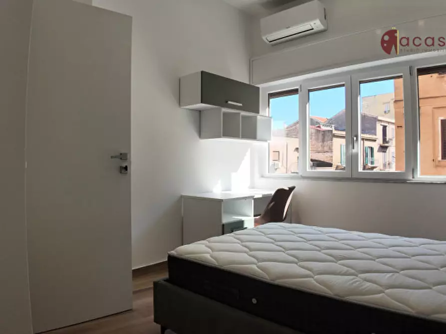 Immagine 16 di Camera in affitto  in Via Salvatore Morso 26 a Palermo