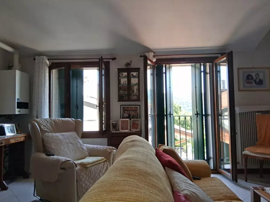 Immagine 7 di Appartamento in vendita  in Via Roma n. 27 a Altavilla Vicentina