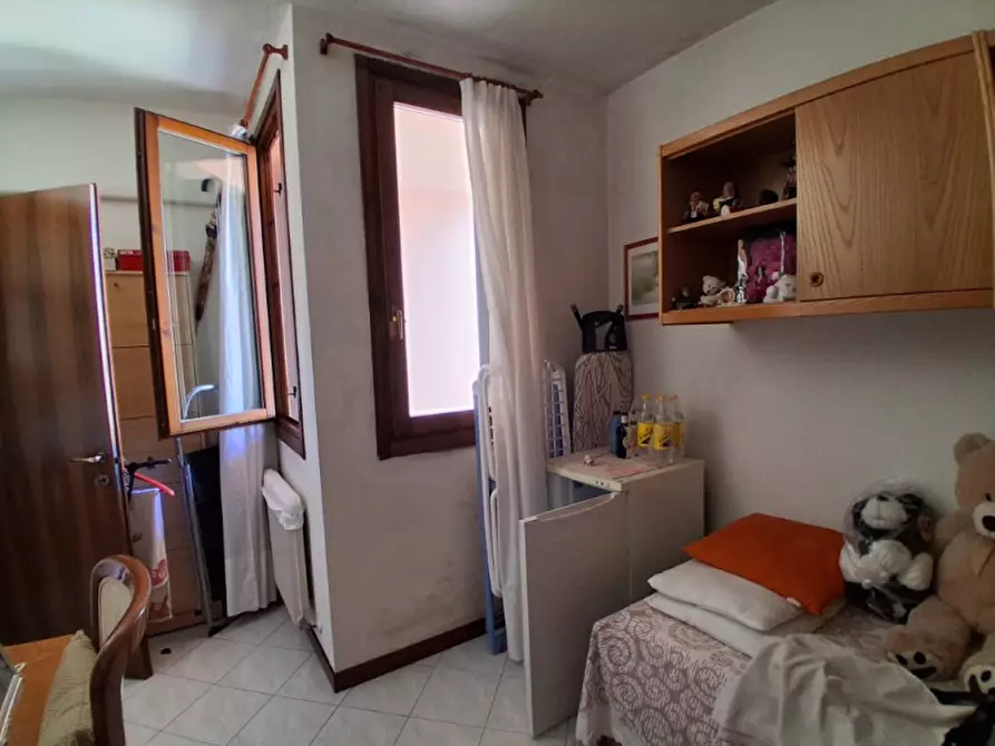 Immagine 10 di Appartamento in vendita  in Via Roma n. 27 a Altavilla Vicentina