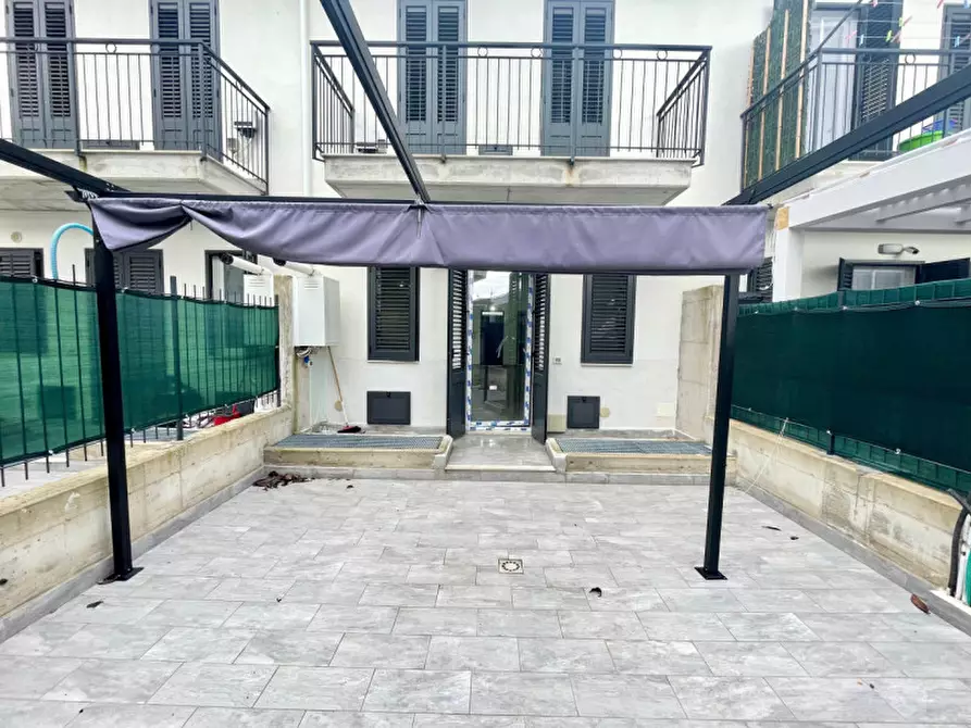 Immagine 11 di Villetta a schiera in vendita  in Via Pietro Scibilia, 14 a Palermo