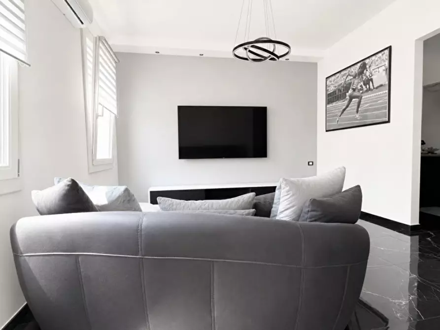 Immagine 2 di Casa bifamiliare in vendita  in Via Guido Reni a Padova