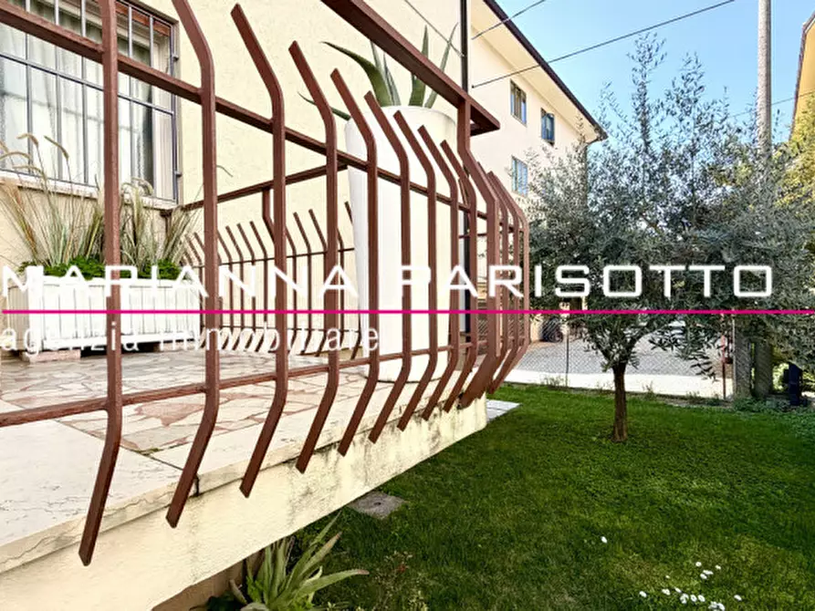 Immagine 9 di Appartamento in vendita  in Via Fogazzaro, 15 a Cassola