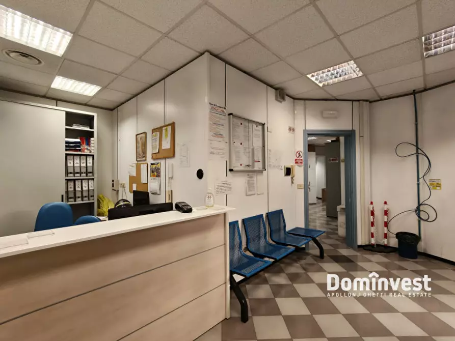 Immagine 16 di Appartamento in vendita  in Piazza dell'Emporio a Roma