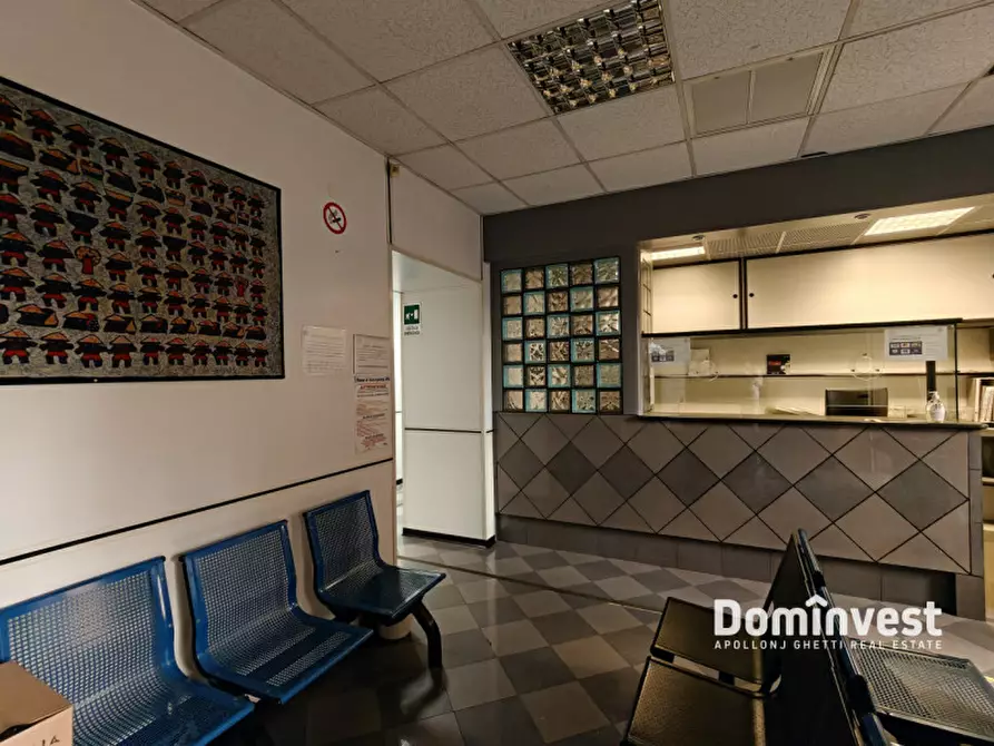 Immagine 22 di Appartamento in vendita  in Piazza dell'Emporio a Roma