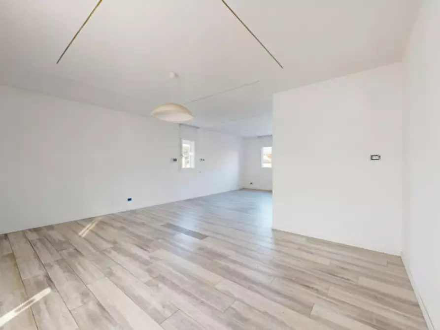 Immagine 5 di Casa bifamiliare in vendita  in Viale Anconetta a Vicenza