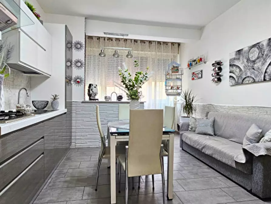 Immagine 8 di Appartamento in vendita  in Via Giuseppe Capparozzo, 14 a Palermo
