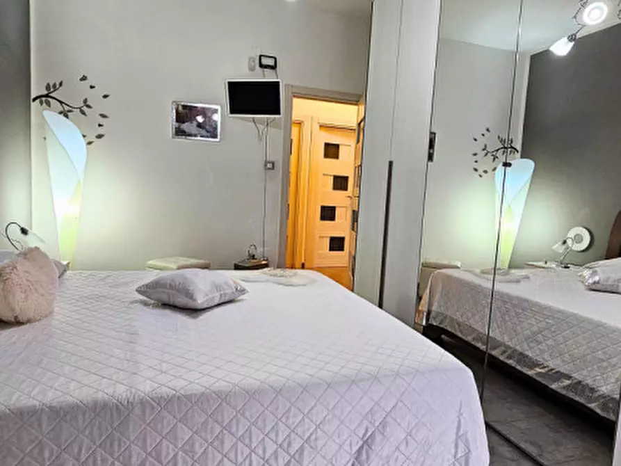 Immagine 14 di Appartamento in vendita  in Via Giuseppe Capparozzo, 14 a Palermo