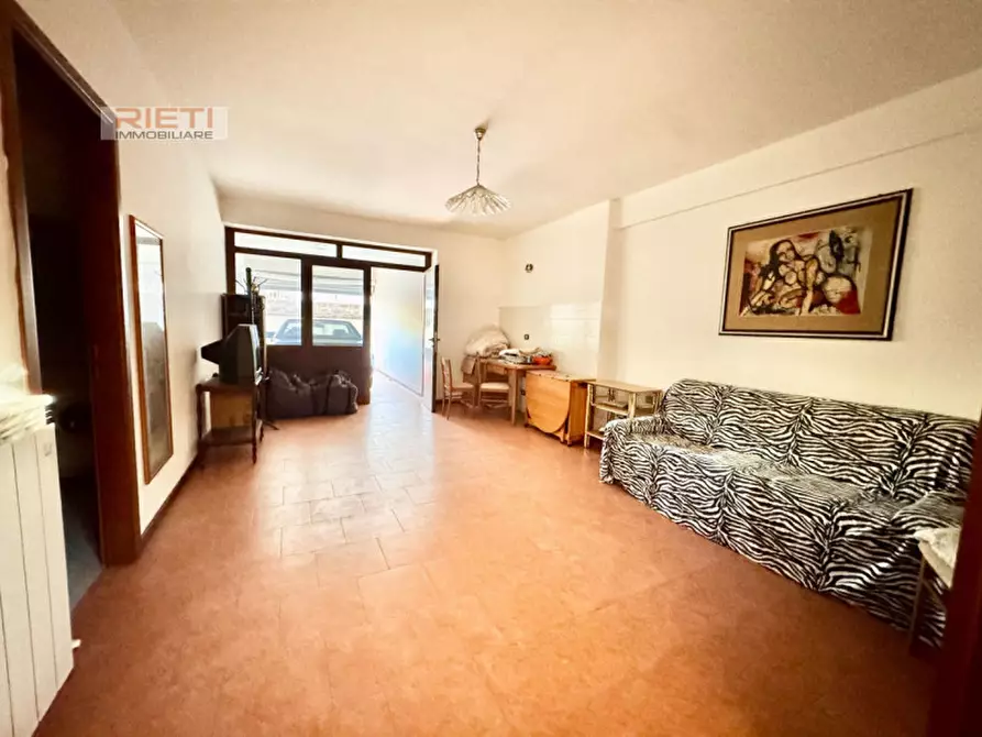 Immagine 12 di Appartamento in vendita  in Via Martiri delle Fosse Reatine, 111/e a Rieti