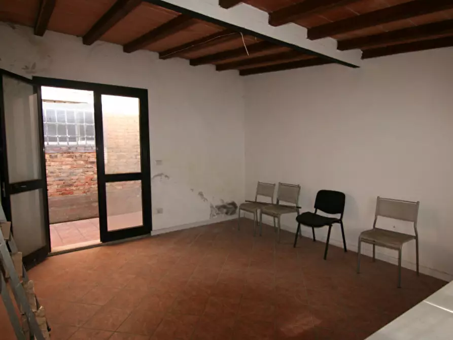 Immagine 6 di Casa indipendente in vendita  a Sinalunga