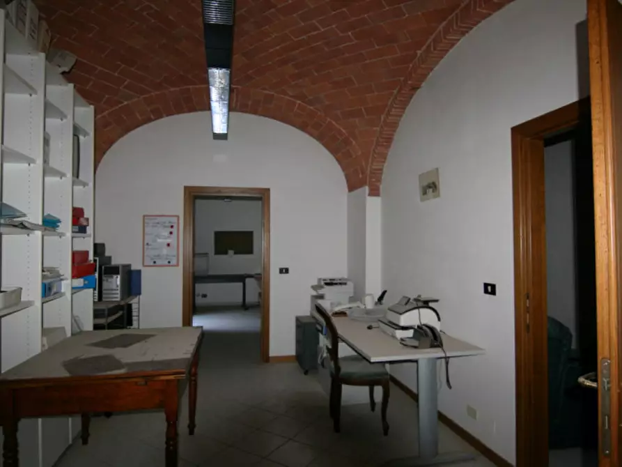 Immagine 12 di Casa indipendente in vendita  a Sinalunga