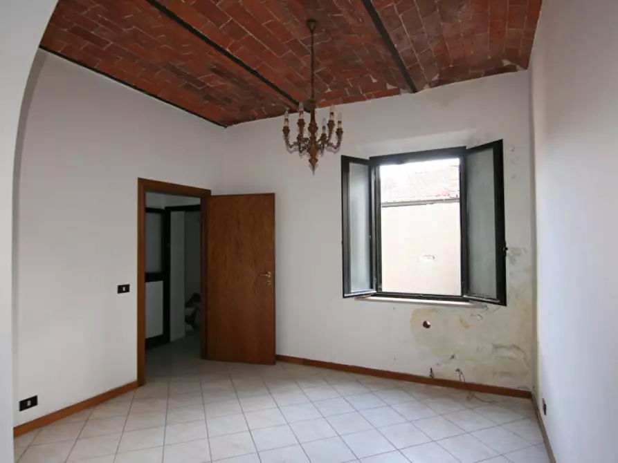 Immagine 15 di Casa indipendente in vendita  a Sinalunga