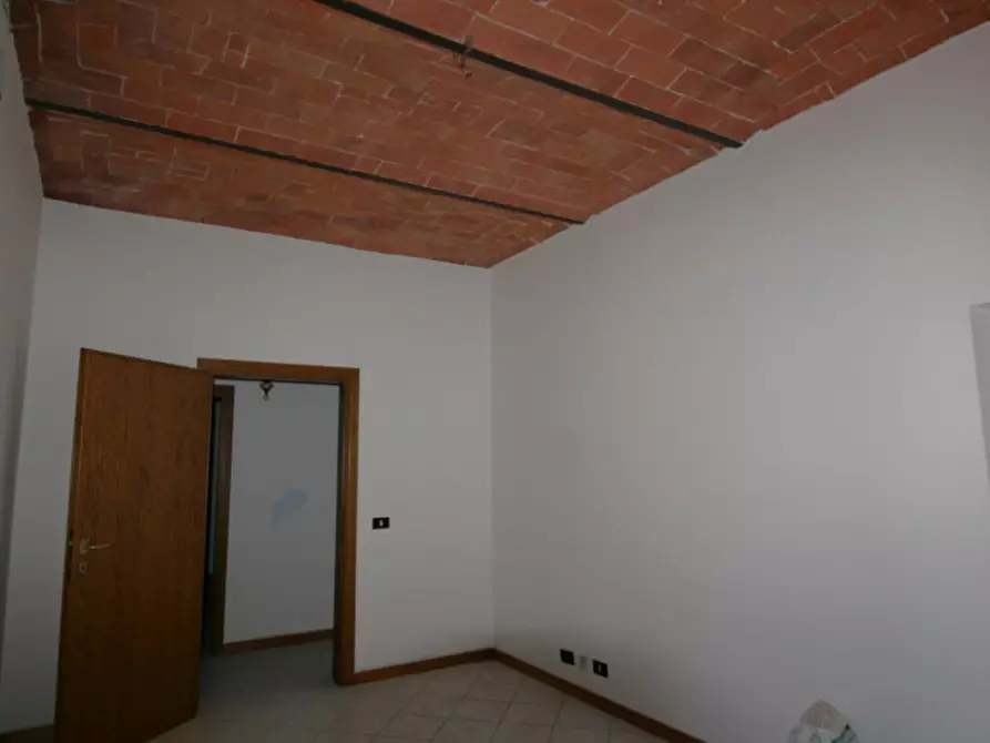 Immagine 18 di Casa indipendente in vendita  a Sinalunga