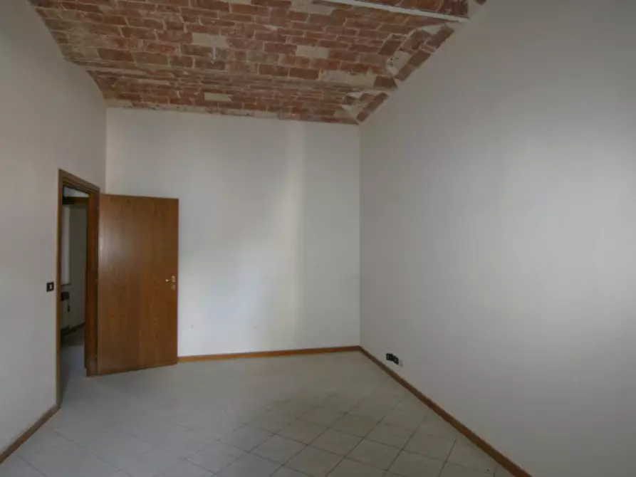 Immagine 23 di Casa indipendente in vendita  a Sinalunga
