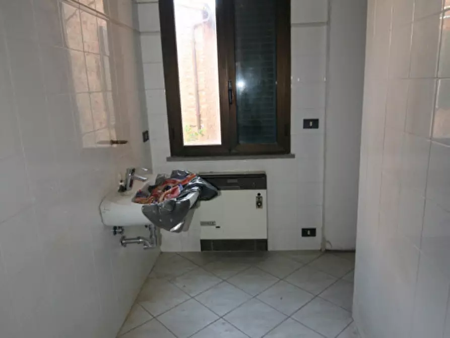 Immagine 26 di Casa indipendente in vendita  a Sinalunga