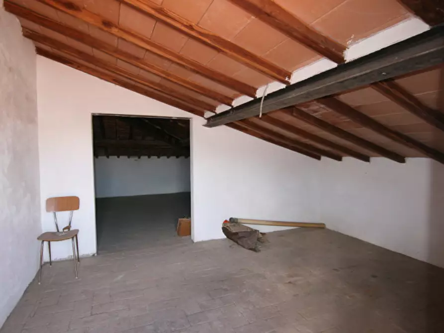 Immagine 33 di Casa indipendente in vendita  a Sinalunga