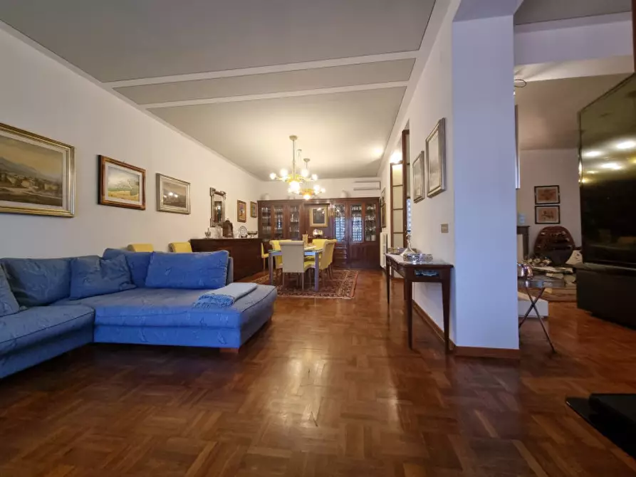 Immagine 6 di Villa in vendita  in VIA SCOPETI a Impruneta