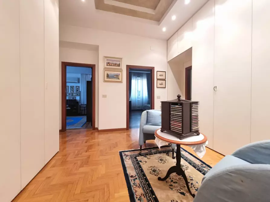 Immagine 24 di Villa in vendita  in VIA SCOPETI a Impruneta