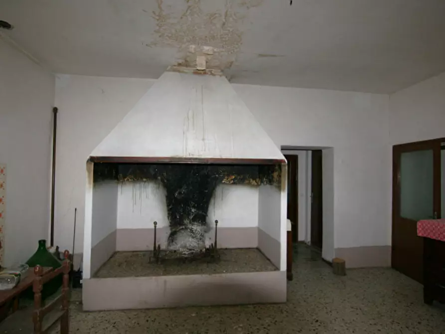 Immagine 12 di Rustico / casale in vendita  a Trequanda