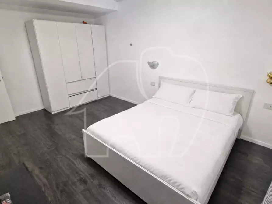 Immagine 4 di Appartamento in vendita  a Bolzano