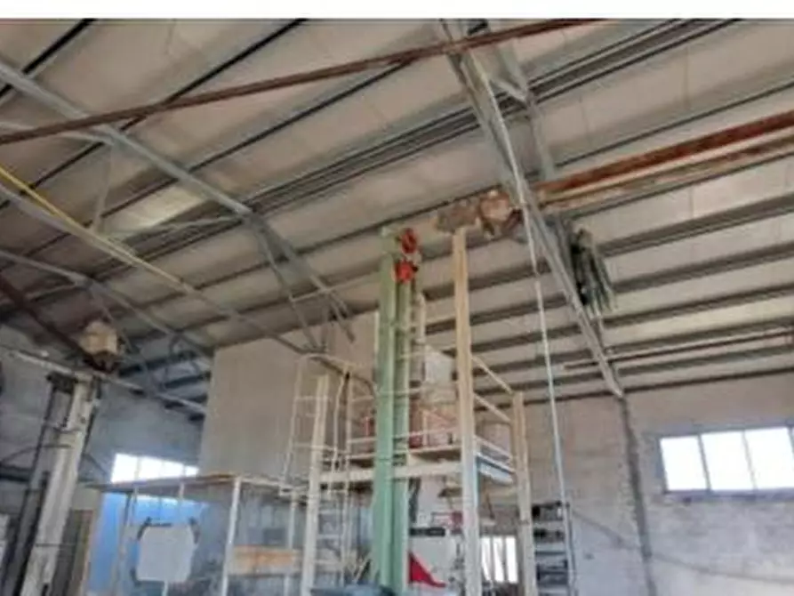 Immagine 34 di Capannone industriale in vendita  in Via Coppa, 11, 60027 Osimo AN, Italia a Osimo