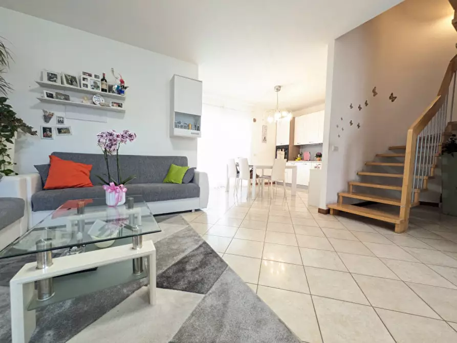 Immagine 1 di Appartamento in vendita  in Viale Roma 30 a Schio