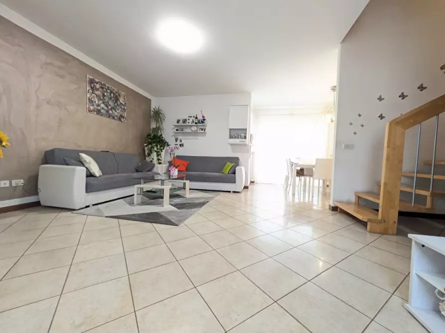 Immagine 7 di Appartamento in vendita  in Viale Roma 30 a Schio