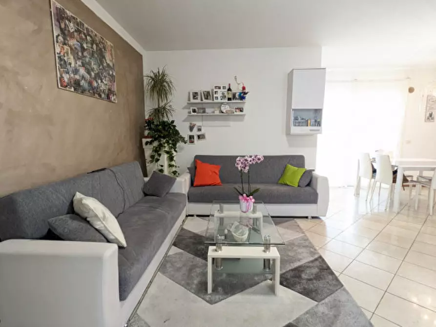 Immagine 8 di Appartamento in vendita  in Viale Roma 30 a Schio